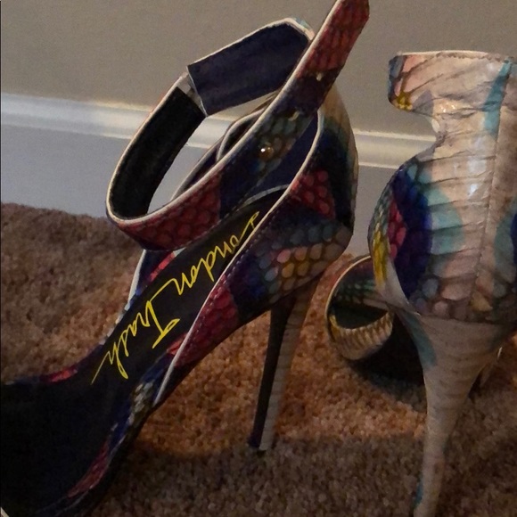 Multi Color Sandals - Picture 3 of 5